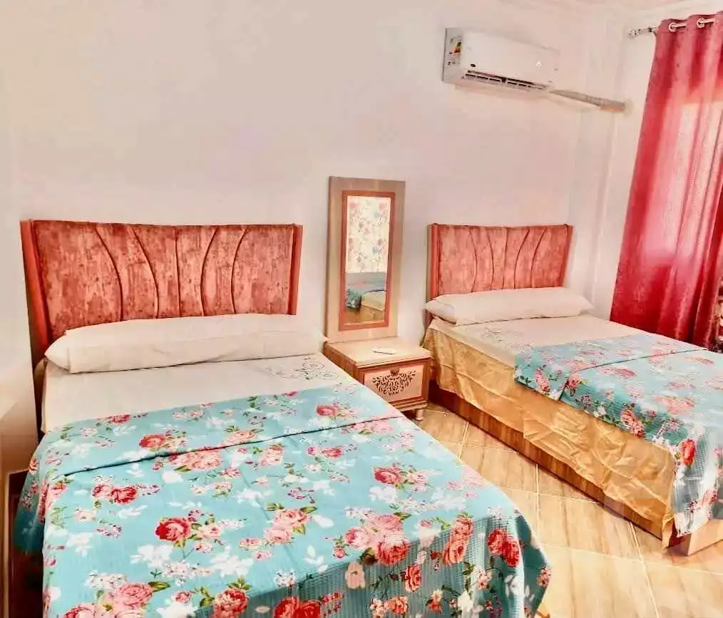 https://aqarmap.com.eg/en/listing/5931316-for-rent-ras-sidr-ras-sidr-resorts-jwldn-bytsh-2
