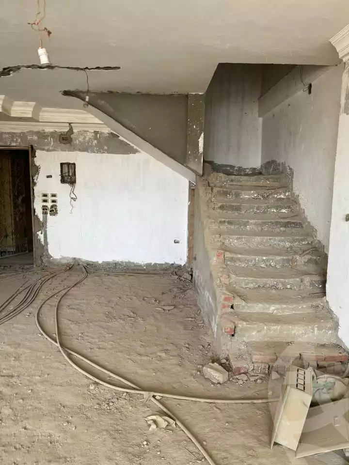 https://aqarmap.com.eg/en/listing/5933027-for-sale-cairo-mokattam-el-hadabah-el-wosta