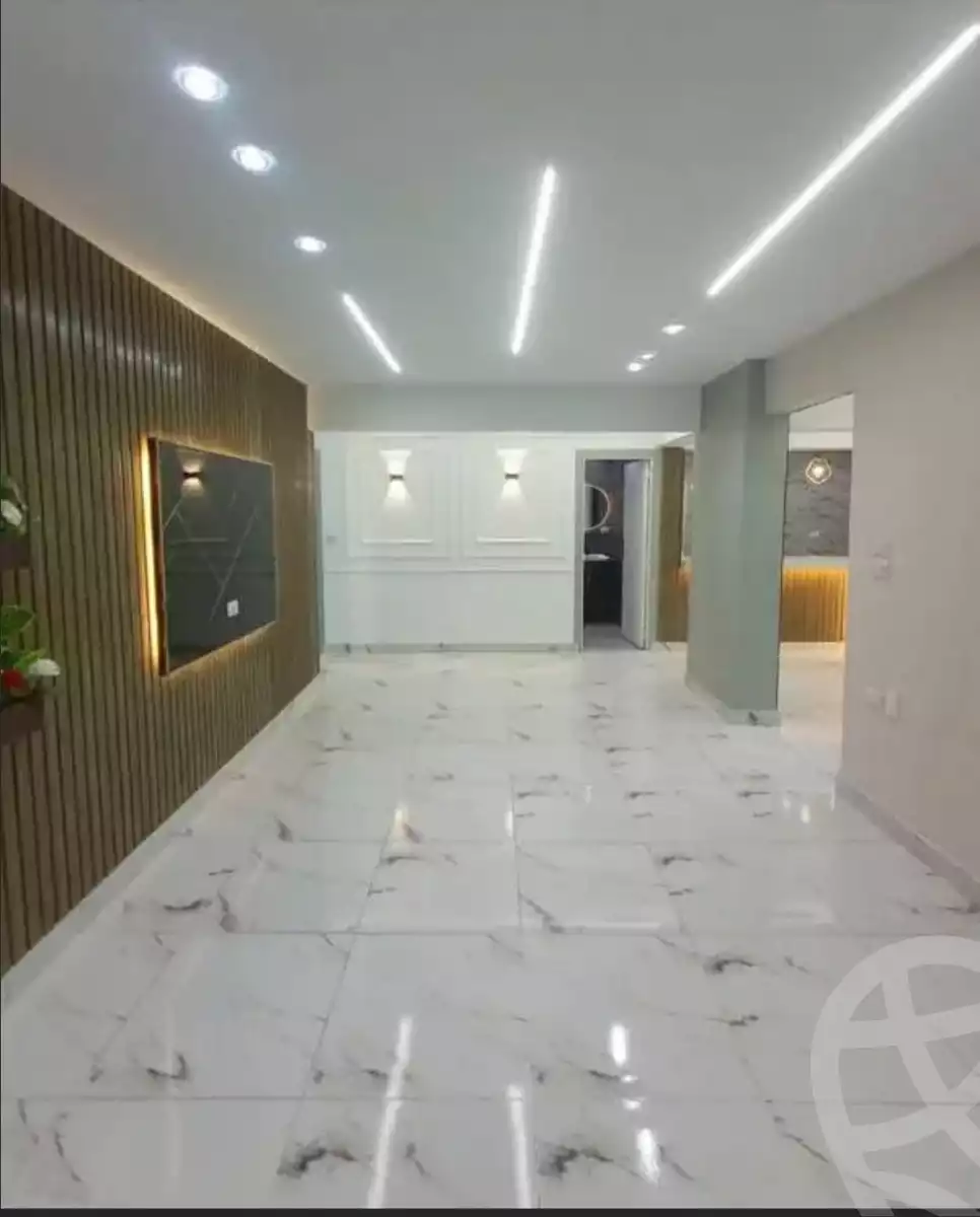 https://aqarmap.com.eg/ar/listing/5933071-for-sale-cairo-mokattam-lhdb-l-ly-shareaa-9