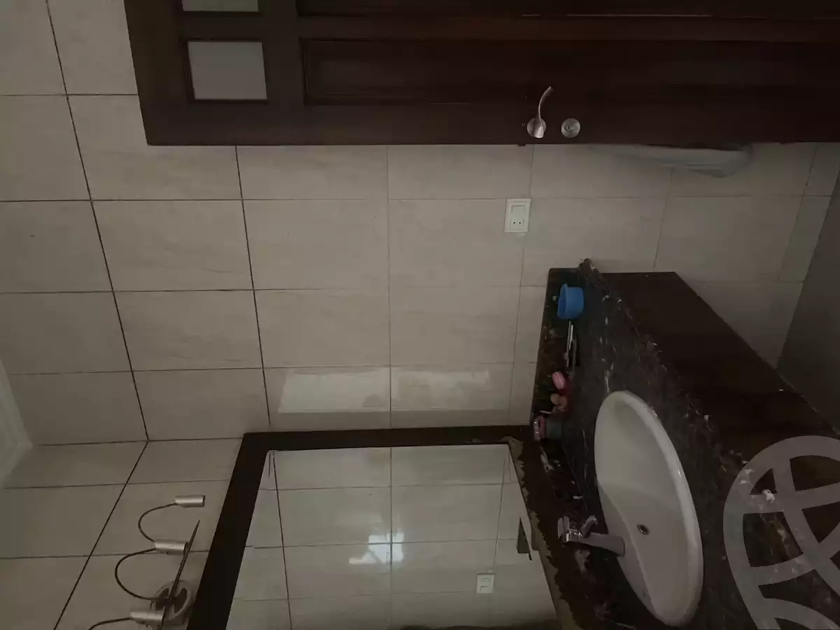 https://aqarmap.com.eg/en/listing/5933546-for-sale-cairo-new-cairo-el-ahyaa-first-neighborhood-no-32