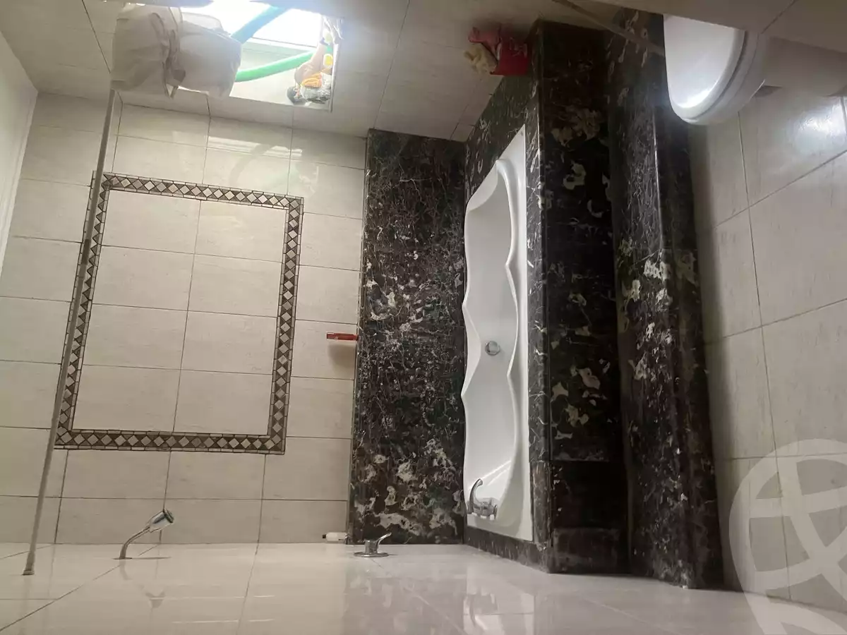 https://aqarmap.com.eg/en/listing/5933546-for-sale-cairo-new-cairo-el-ahyaa-first-neighborhood-no-32