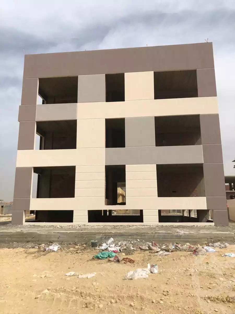 https://aqarmap.com.eg/ar/listing/5934684-for-sale-cairo-6th-of-october-el-wahatt-road