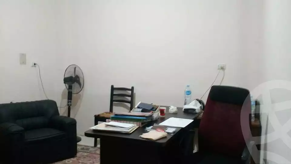 https://aqarmap.com.eg/en/listing/5934715-for-sale-cairo-6th-of-october-el-ahyaa-neighborhood-4th