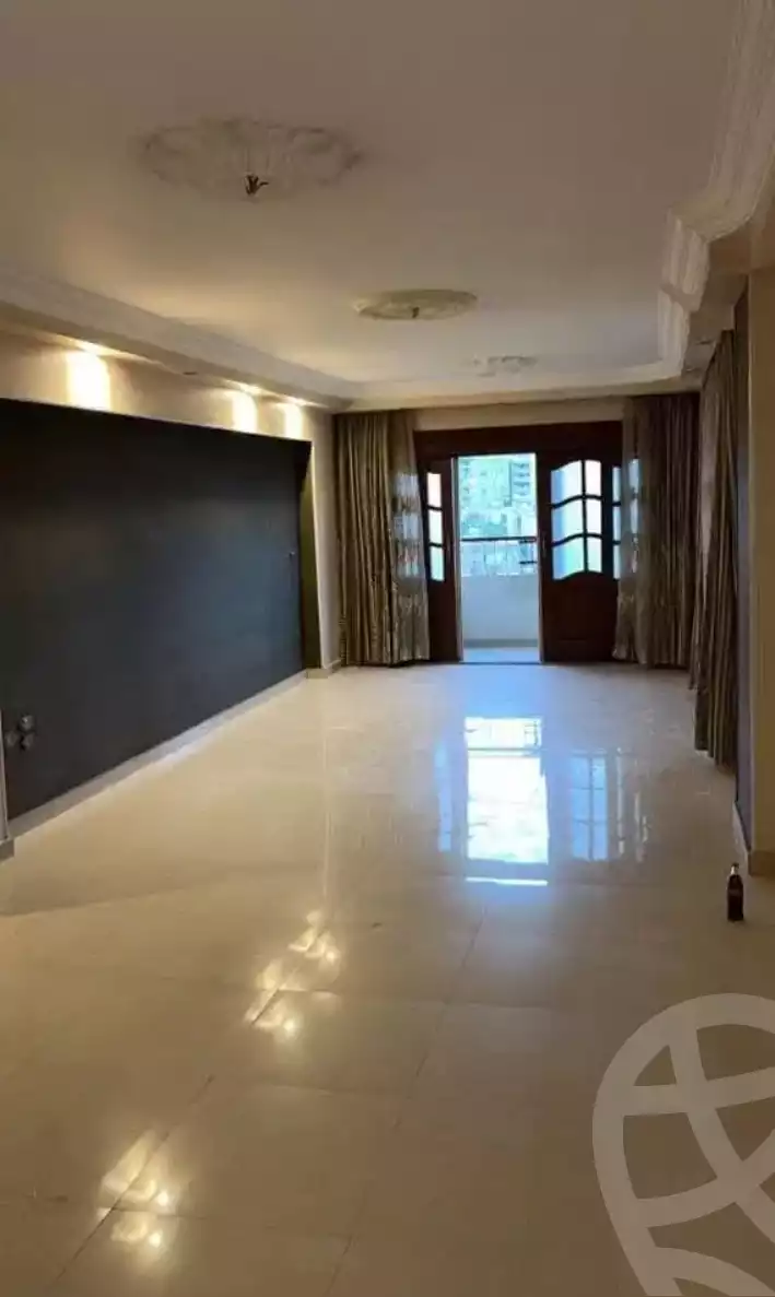 https://aqarmap.com.eg/ar/listing/5935861-for-sale-cairo-el-haram-el-talbya-ibn-batotah-st