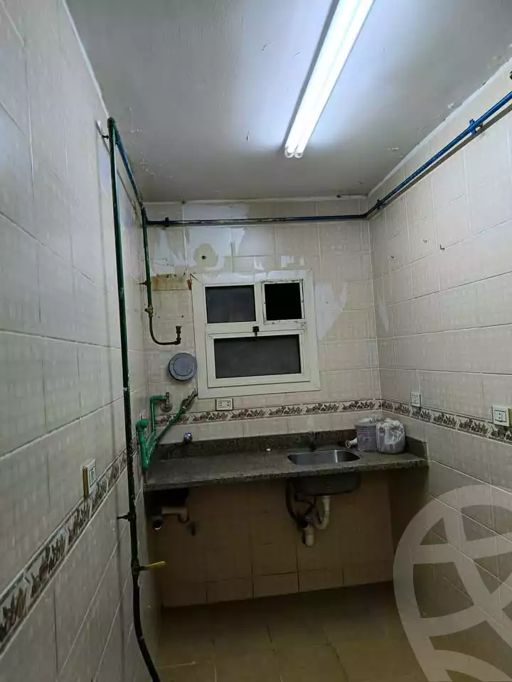 https://aqarmap.com.eg/ar/listing/5936358-for-rent-cairo-mokattam-lhdb-l-ly