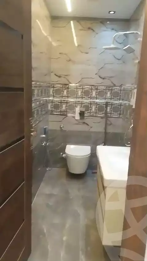 https://aqarmap.com.eg/en/listing/5938078-for-sale-cairo-el-mohandesen-shareaa-shehab