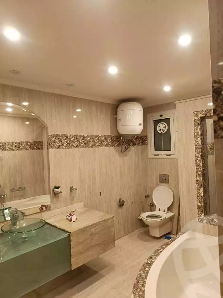 https://aqarmap.com.eg/ar/listing/5938572-for-rent-cairo-mokattam-lhdb-l-ly