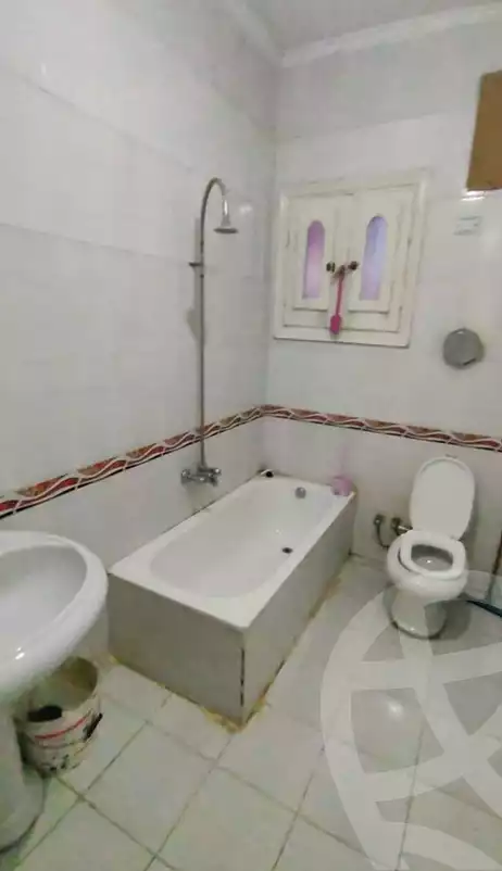 https://aqarmap.com.eg/en/listing/5938957-for-rent-cairo-15th-of-may-Neighbourhood 10