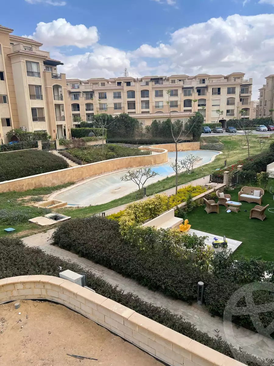 https://aqarmap.com.eg/en/listing/5939318-for-sale-cairo-new-cairo-compounds-stwn-ryzydns-by-ar-y-llttwyr