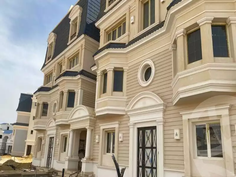 https://aqarmap.com.eg/en/listing/5940112-for-sale-cairo-6th-of-october-compounds-mountain-view-icity-october-mv-park-mountain-view-icity-october
