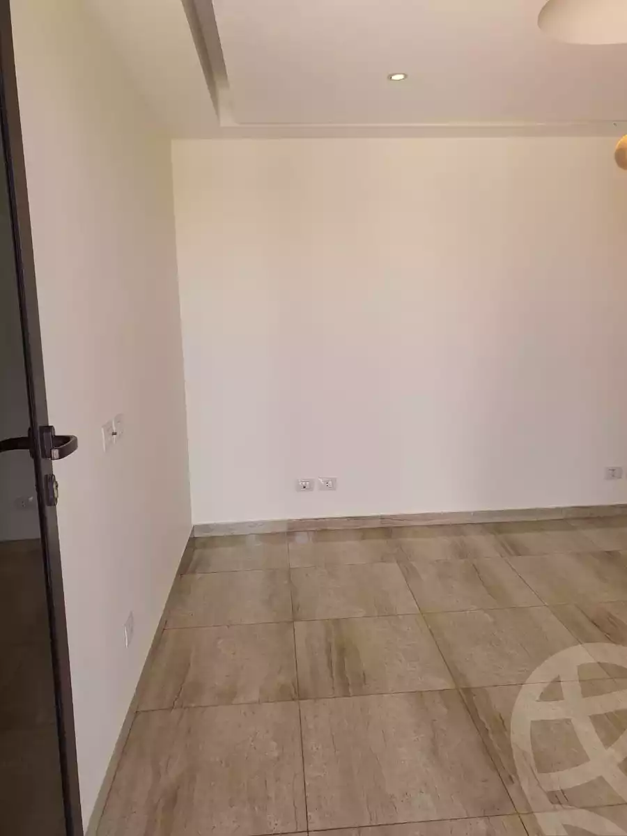 https://aqarmap.com.eg/en/listing/5940071-for-rent-cairo-el-sheikh-zayed-city-compounds-kmbwnd-wyst-twn-swdyk