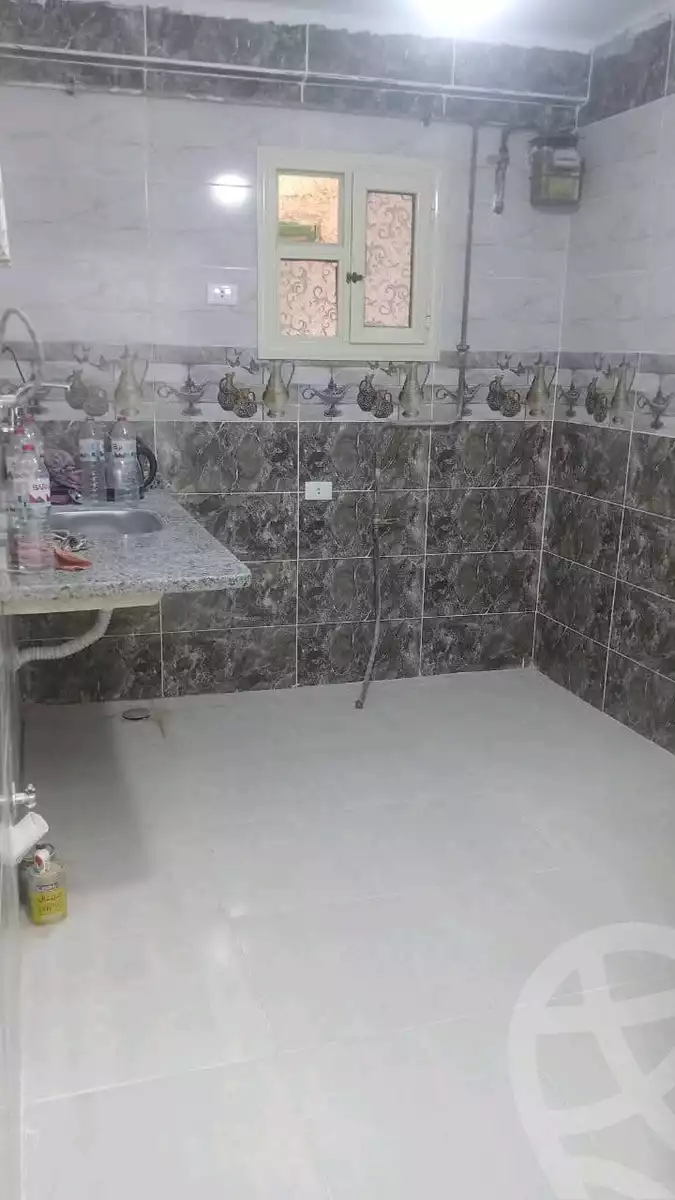 https://aqarmap.com.eg/en/listing/5941514-for-sale-alexandria-l-jmy-lbytsh-el-hanafeya-st