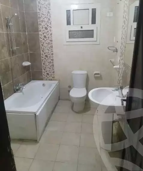 https://aqarmap.com.eg/en/listing/5942045-for-rent-cairo-al-oubour-compounds-dar-misr