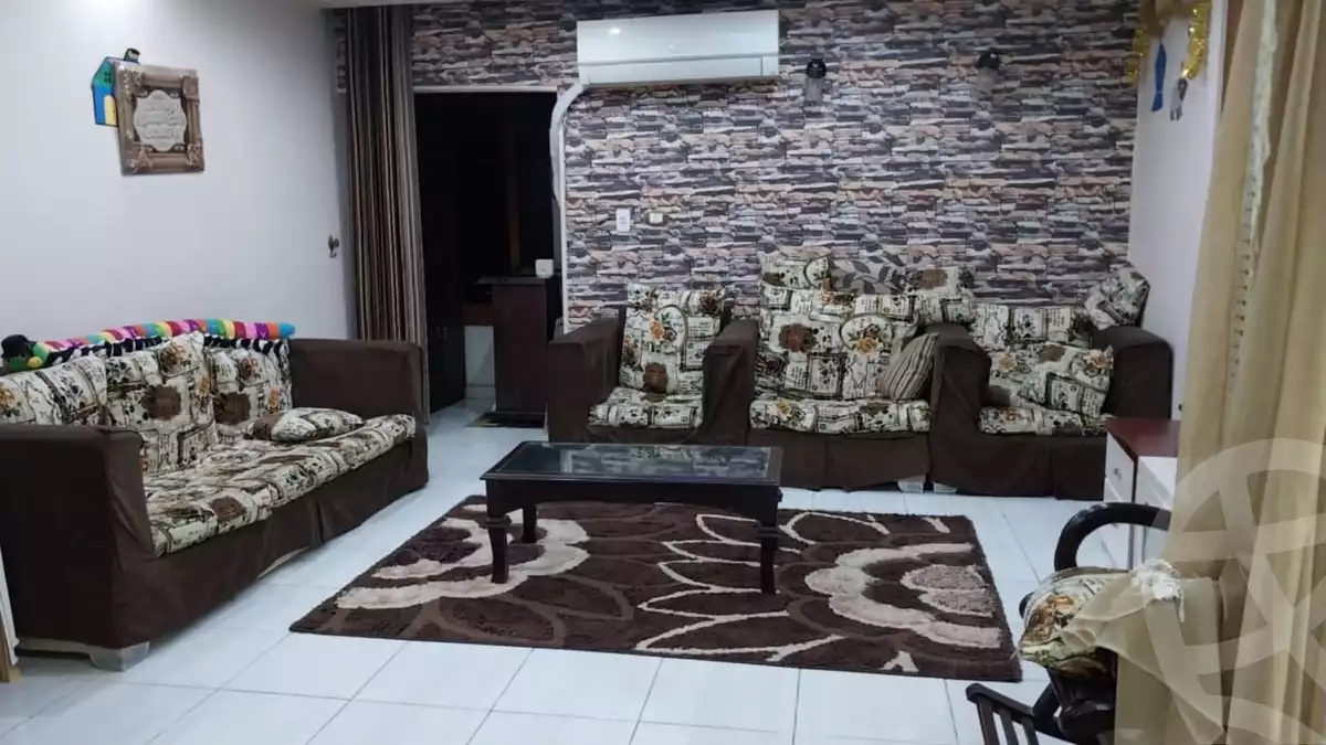 https://aqarmap.com.eg/en/listing/5942937-for-rent-cairo-el-haram-shareaa-khatem-el-morsalen