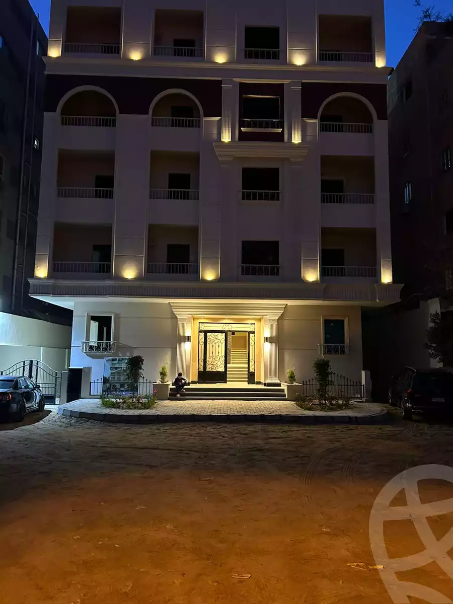 https://aqarmap.com.eg/en/listing/5943949-for-sale-cairo-mokattam-el-hadabah-el-wosta-7th-zone-22-st