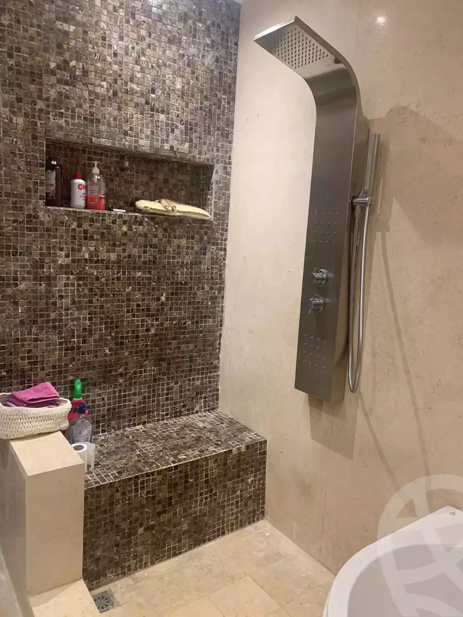 https://aqarmap.com.eg/ar/listing/5944152-for-rent-cairo-el-sheikh-zayed-city-compounds-zayed-regency