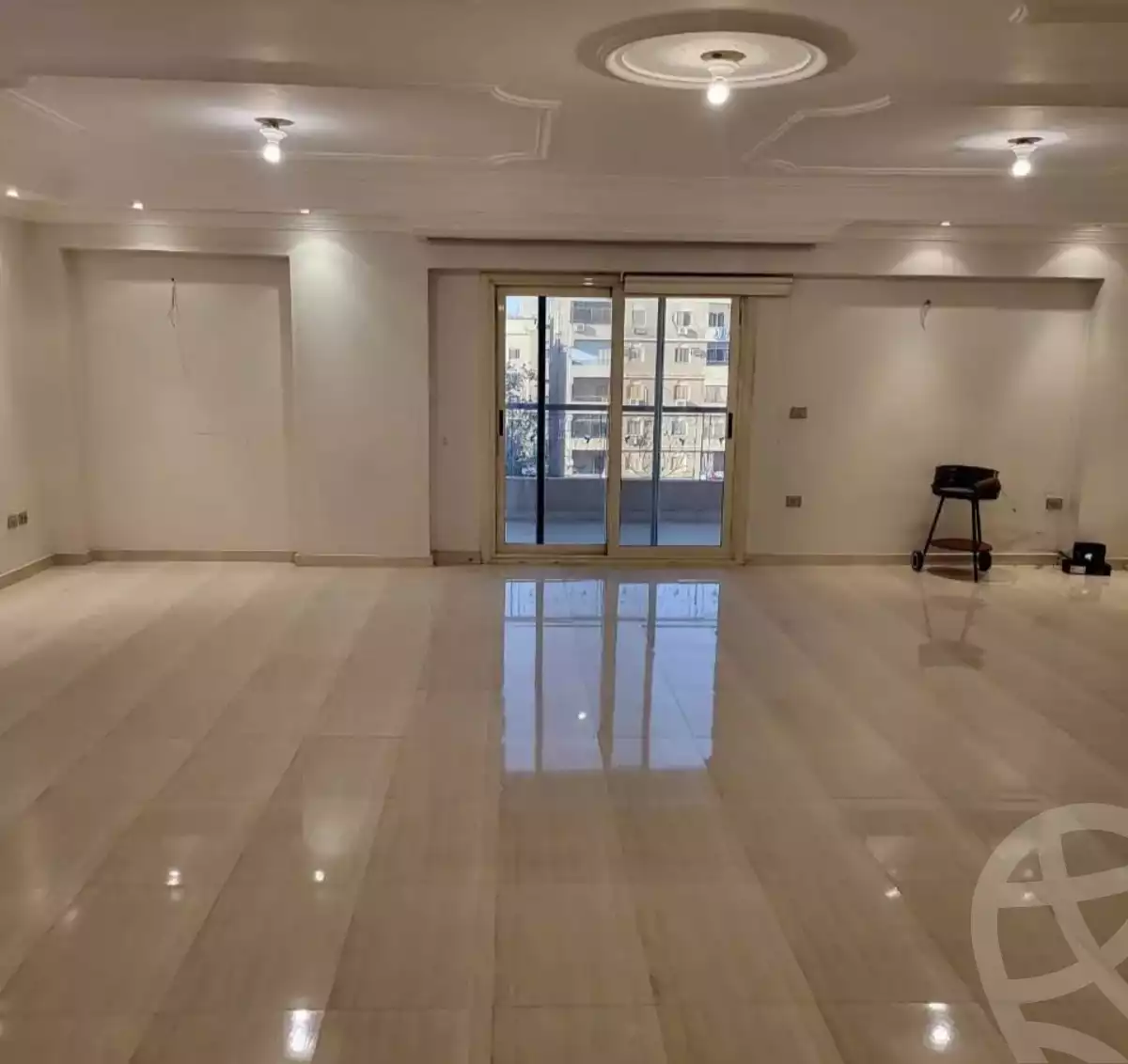 https://aqarmap.com.eg/ar/listing/5946708-for-sale-cairo-mokattam-lhdb-l-ly-shareaa-9