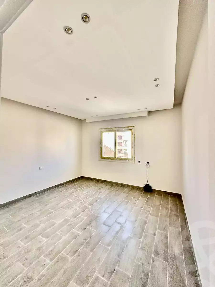 https://aqarmap.com.eg/en/listing/5948319-for-sale-cairo-el-shorouk-compounds-life-view