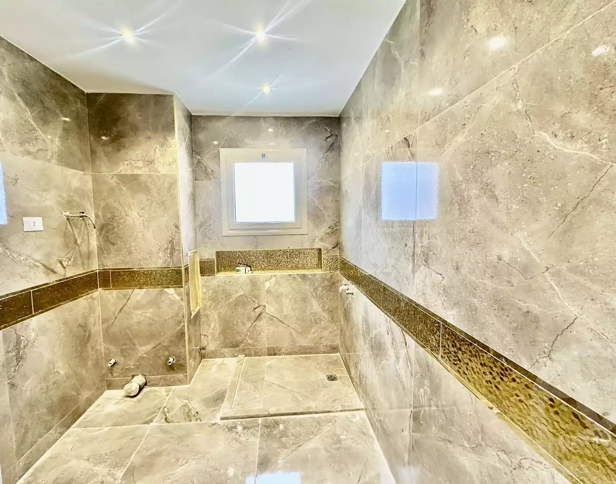 https://aqarmap.com.eg/en/listing/5948319-for-sale-cairo-el-shorouk-compounds-life-view