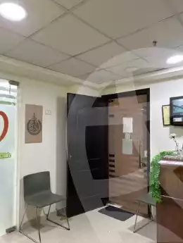 https://aqarmap.com.eg/ar/listing/5949514-for-rent-cairo-el-maadi-autostrad