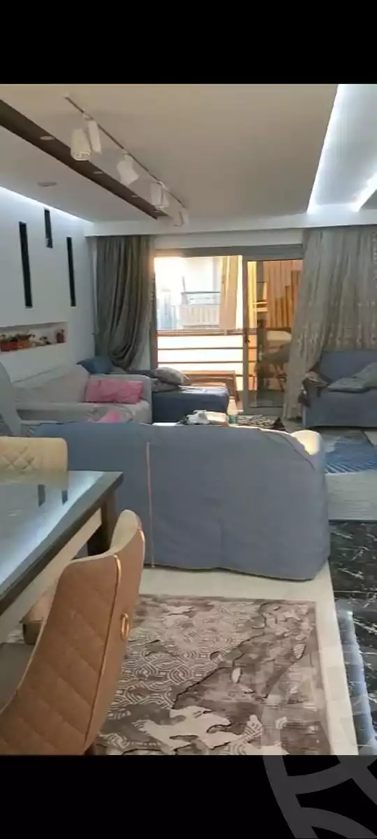 https://aqarmap.com.eg/en/listing/5950214-for-sale-cairo-mokattam-el-hadabah-el-wosta-compounds-lw-jwr-kwmblks