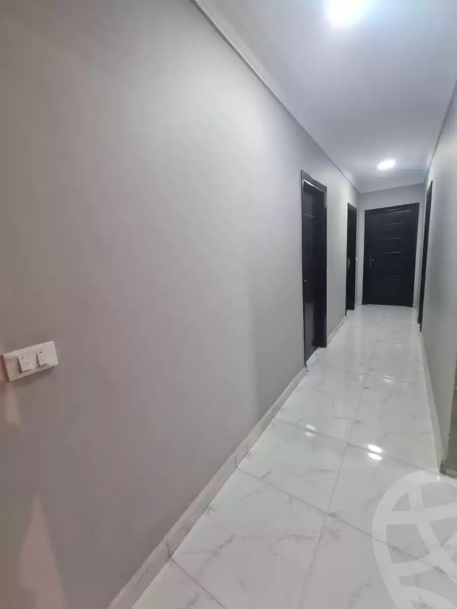 https://aqarmap.com.eg/ar/listing/5950683-for-sale-cairo-el-maadi-zahraa-el-maadi-al-khamseen-st