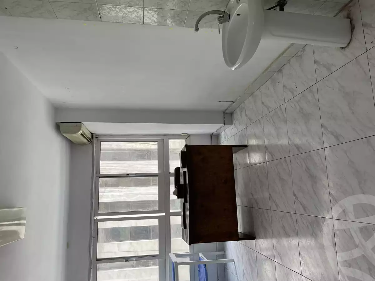 https://aqarmap.com.eg/en/listing/5950839-for-rent-alexandria-mostafa-kamel-area