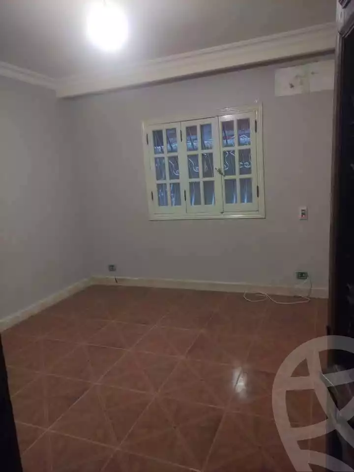https://aqarmap.com.eg/ar/listing/5951676-for-rent-cairo-mokattam-lhdb-l-ly-shareaa-9