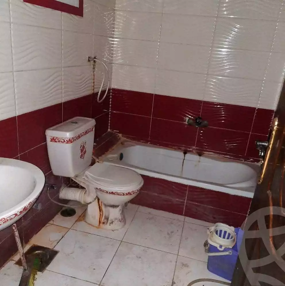 https://aqarmap.com.eg/en/listing/5952117-for-sale-alexandria-l-jmy-el-hanouvel-el-shaheed-ahmed-hamdy-st
