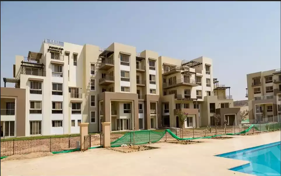 https://aqarmap.com.eg/en/listing/5953054-for-sale-cairo-mokattam-compounds-uptown-cairo