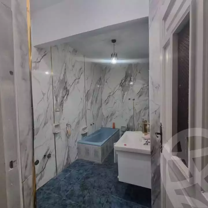 https://aqarmap.com.eg/ar/listing/5953254-for-sale-alexandria-l-jmy-lbytsh-shahr-al-assal-st