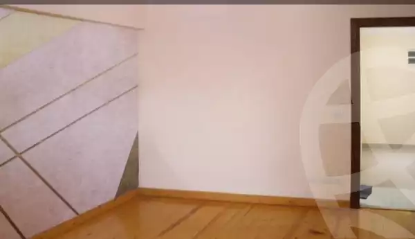 https://aqarmap.com.eg/en/listing/5953640-for-rent-alexandria-l-zryt-champollion-st