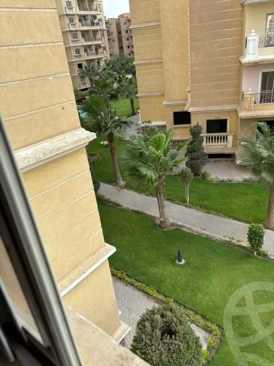 https://aqarmap.com.eg/ar/listing/5954345-for-sale-cairo-6th-of-october-hadaeq-october-kmbwnd-fy-hdyq-ktwbr-el-rayhan-oasis