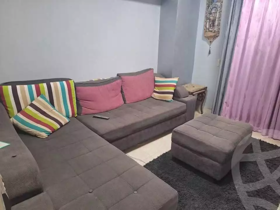 https://aqarmap.com.eg/en/listing/5954750-for-sale-cairo-mokattam-lhdb-l-ly
