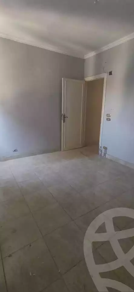 https://aqarmap.com.eg/ar/listing/5954956-for-sale-cairo-mokattam-lhdb-l-ly-diplomats-neighborhood