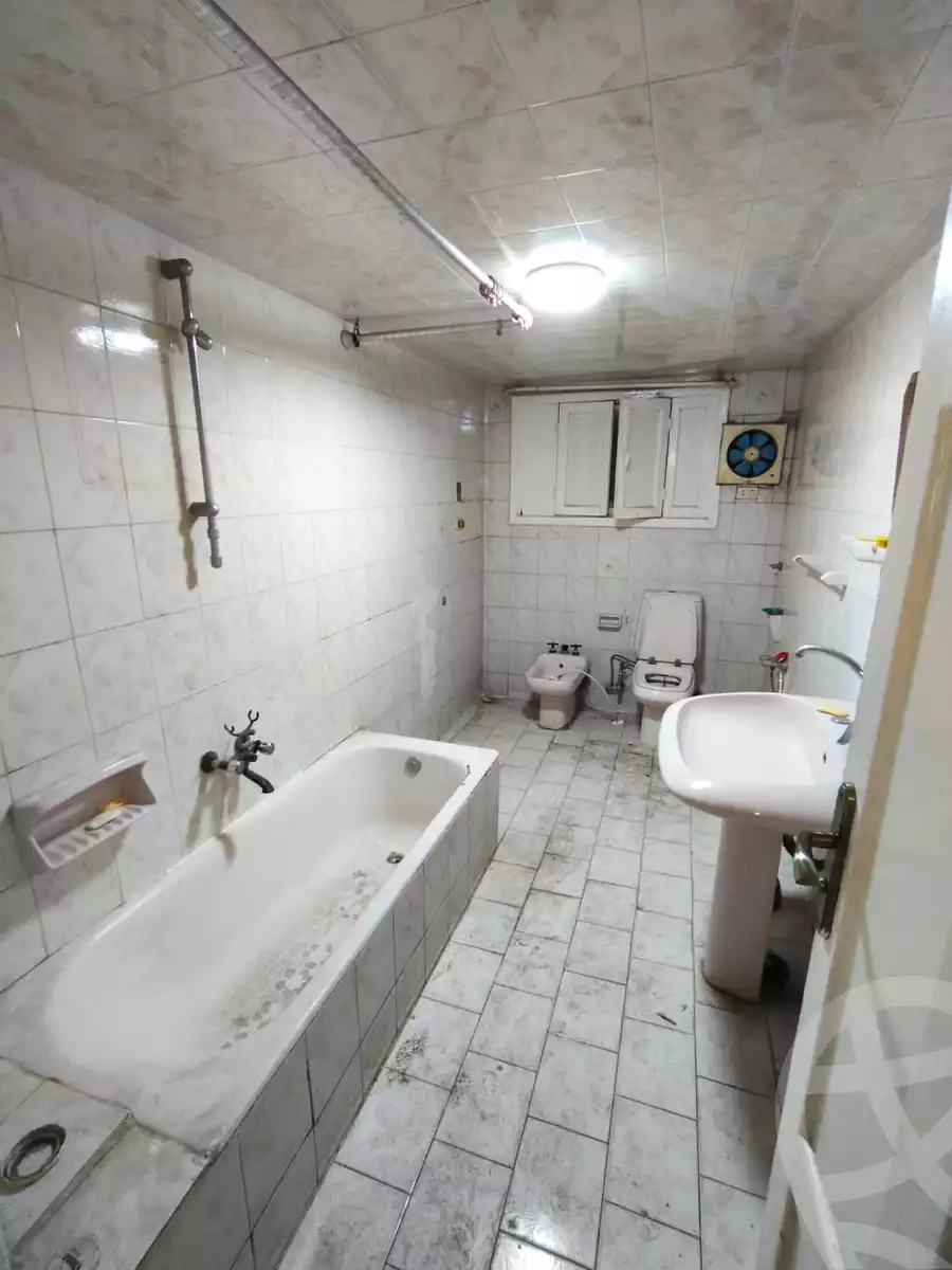 https://aqarmap.com.eg/en/listing/5955223-for-rent-cairo-downtown-ramsis