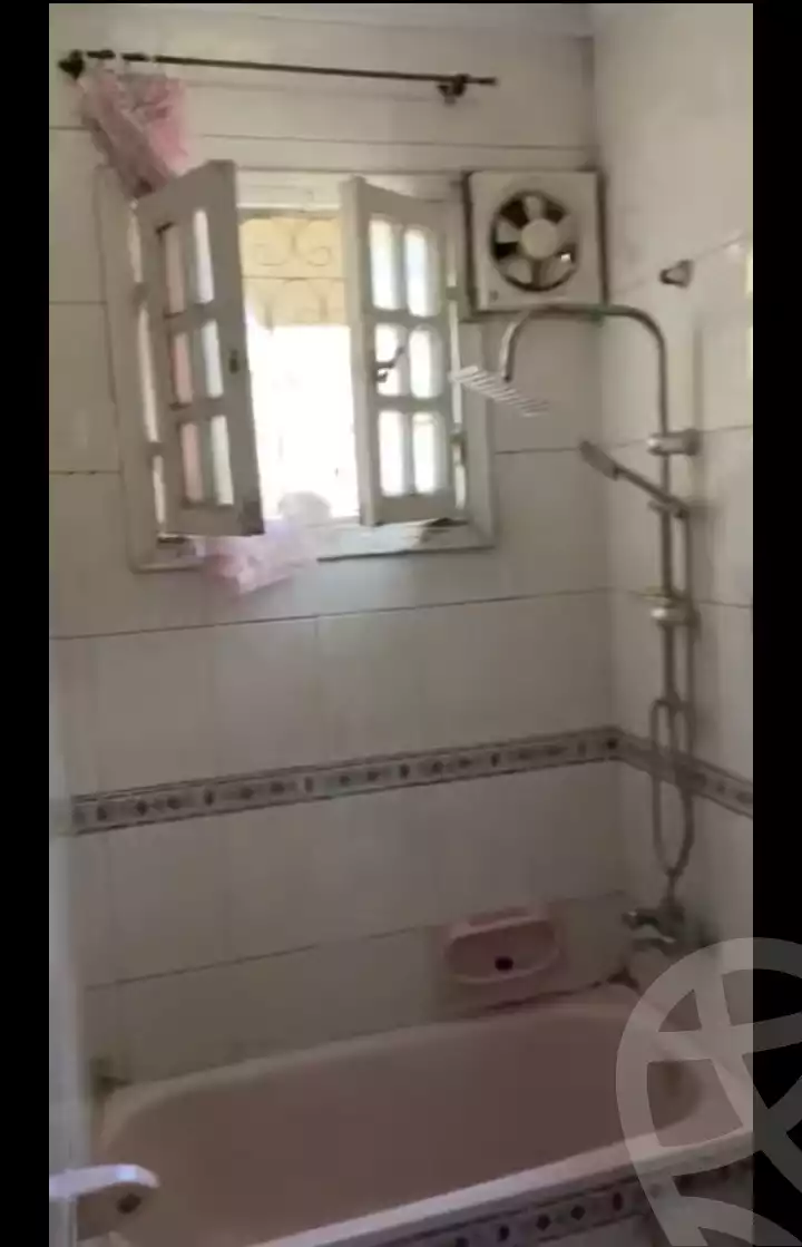 https://aqarmap.com.eg/ar/listing/5955875-for-sale-cairo-faisal-shareaa-el-malek-fasel