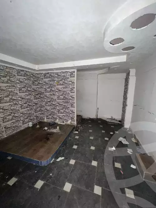 https://aqarmap.com.eg/en/listing/5956001-for-sale-alexandria-zezenia-ibrahim-el-attar-st