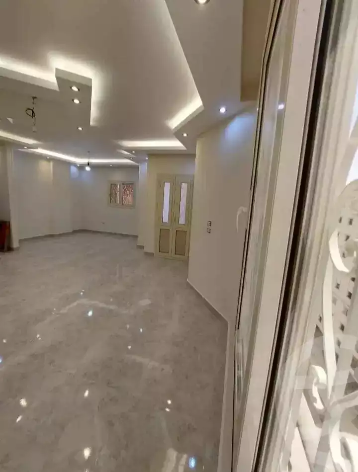 https://aqarmap.com.eg/en/listing/5956420-for-rent-cairo-mokattam-el-hadabah-el-wosta-rd-lmbhth