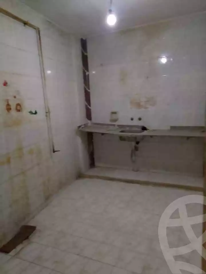 https://aqarmap.com.eg/en/listing/5959259-for-sale-alexandria-l-jmy-lbytsh-abd-el-fattah-el-talkhawy