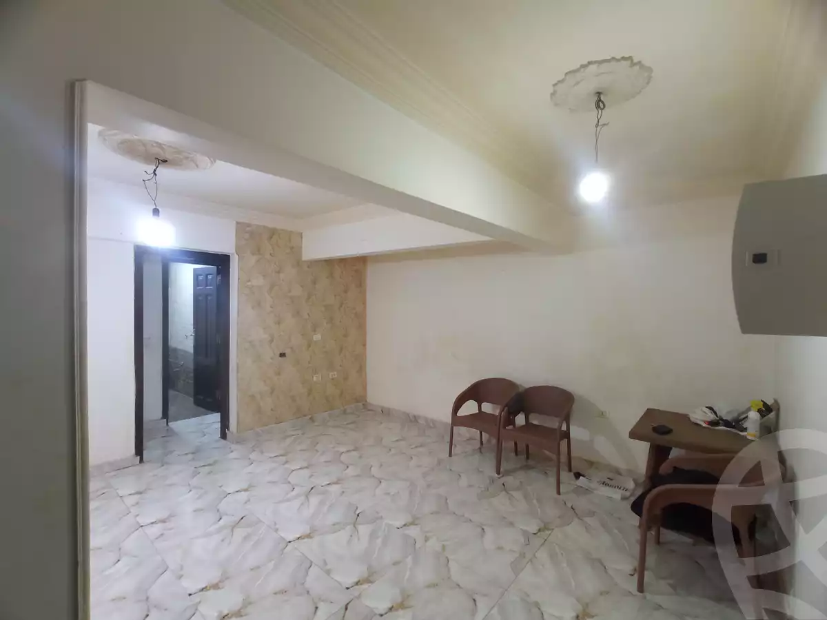 https://aqarmap.com.eg/ar/listing/5960045-for-sale-cairo-helwan-lazoghli-st