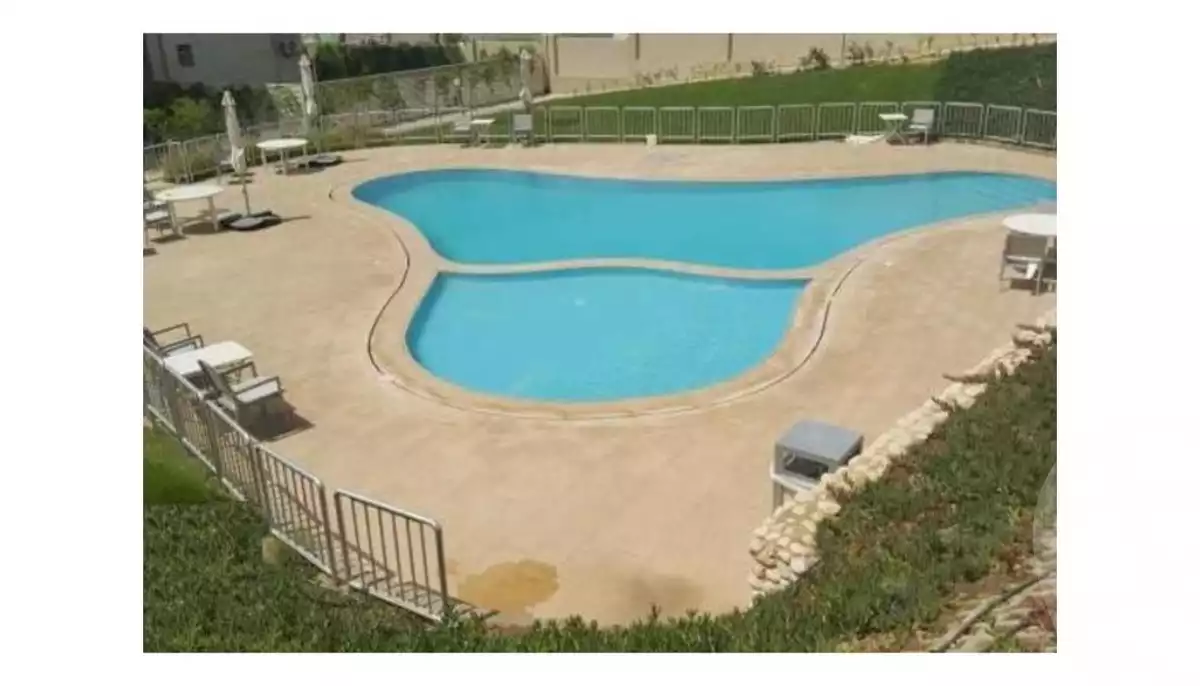 https://aqarmap.com.eg/ar/listing/5960213-for-sale-cairo-el-sheikh-zayed-city-compounds-dh-drys