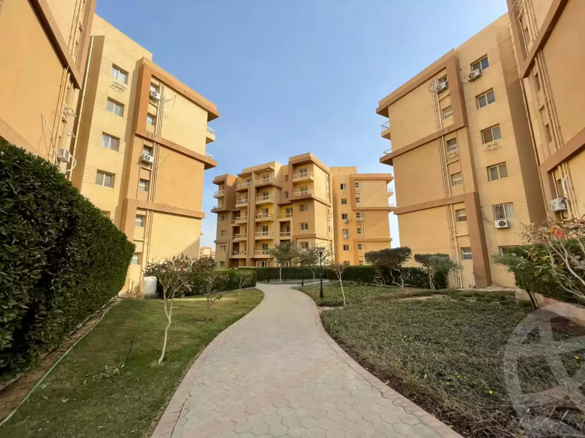 https://aqarmap.com.eg/en/listing/5960704-for-sale-cairo-6th-of-october-hadaeq-october-kmbwnd-fy-hdyq-ktwbr-shjr-ryzydns-y-jy-y-llttwyr