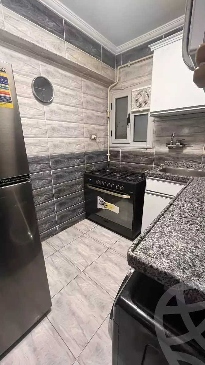 https://aqarmap.com.eg/ar/listing/5961656-for-sale-alexandria-new-miami-el-quds-school-st