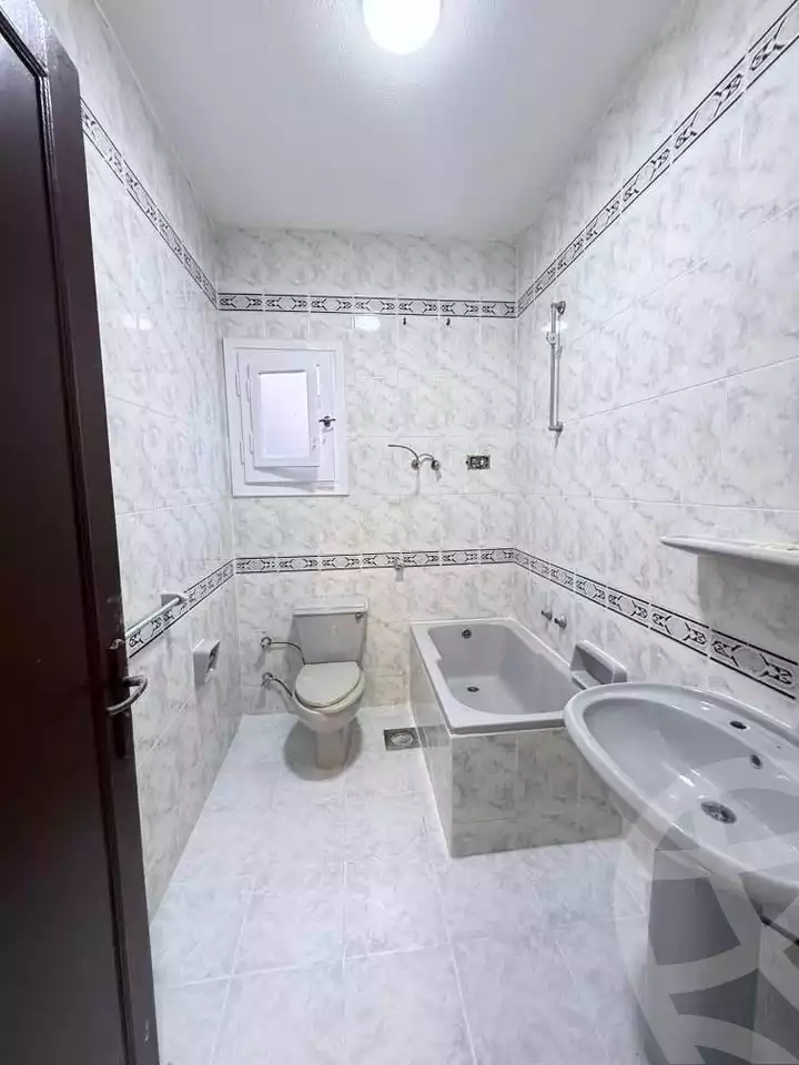 https://aqarmap.com.eg/en/listing/5961745-for-sale-alexandria-l-jmy-shataa-el-nakheel