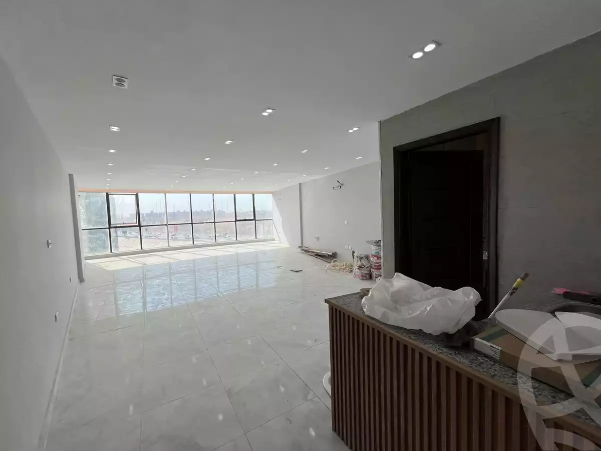 https://aqarmap.com.eg/en/listing/5961944-for-rent-cairo-el-maadi-compounds-rayhanah-plaza