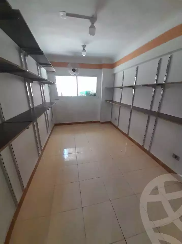 https://aqarmap.com.eg/en/listing/5961958-for-rent-alexandria-shds
