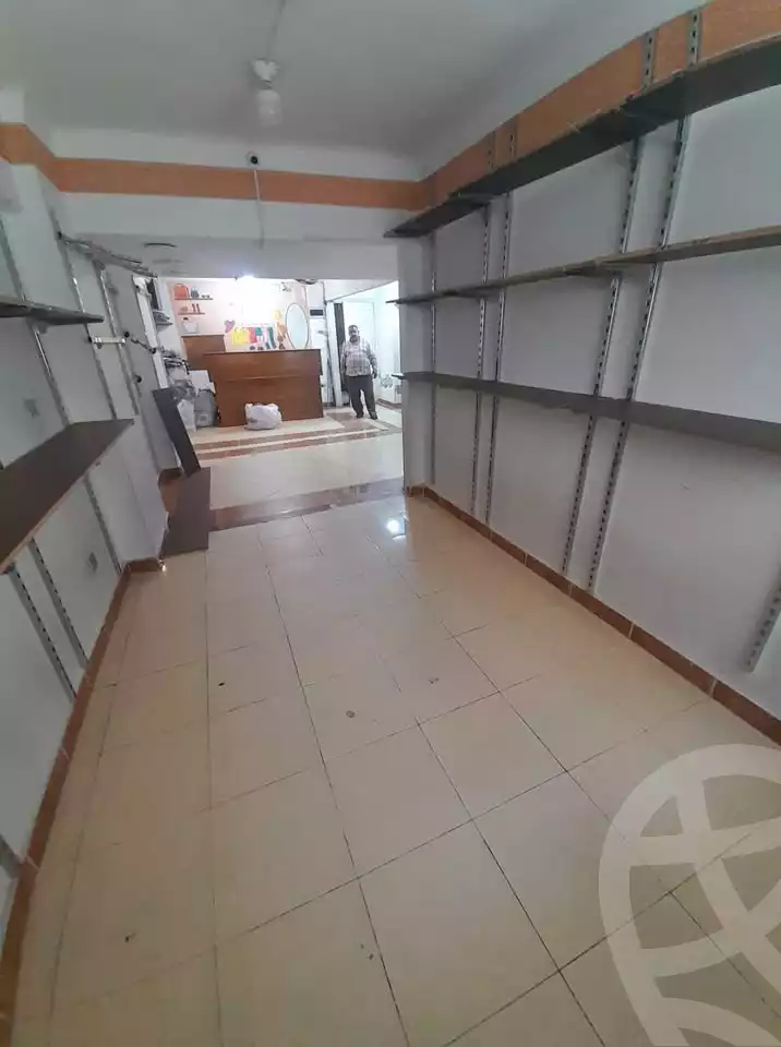 https://aqarmap.com.eg/en/listing/5961958-for-rent-alexandria-shds
