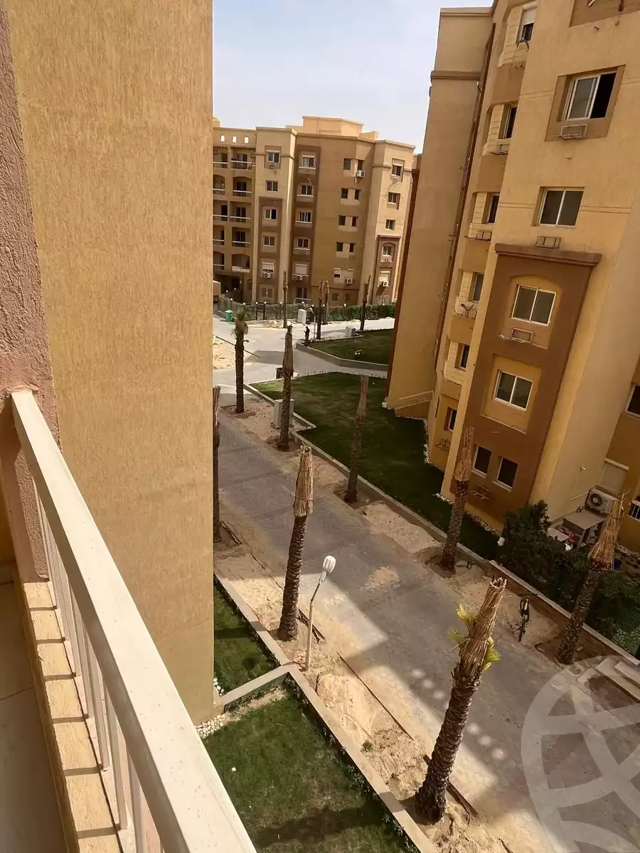 https://aqarmap.com.eg/en/listing/5963377-for-sale-cairo-6th-of-october-hadaeq-october-kmbwnd-fy-hdyq-ktwbr-ashgar-city
