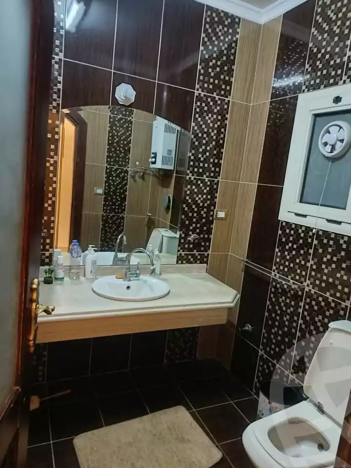 https://aqarmap.com.eg/ar/listing/5963860-for-rent-cairo-mokattam-lhdb-l-ly